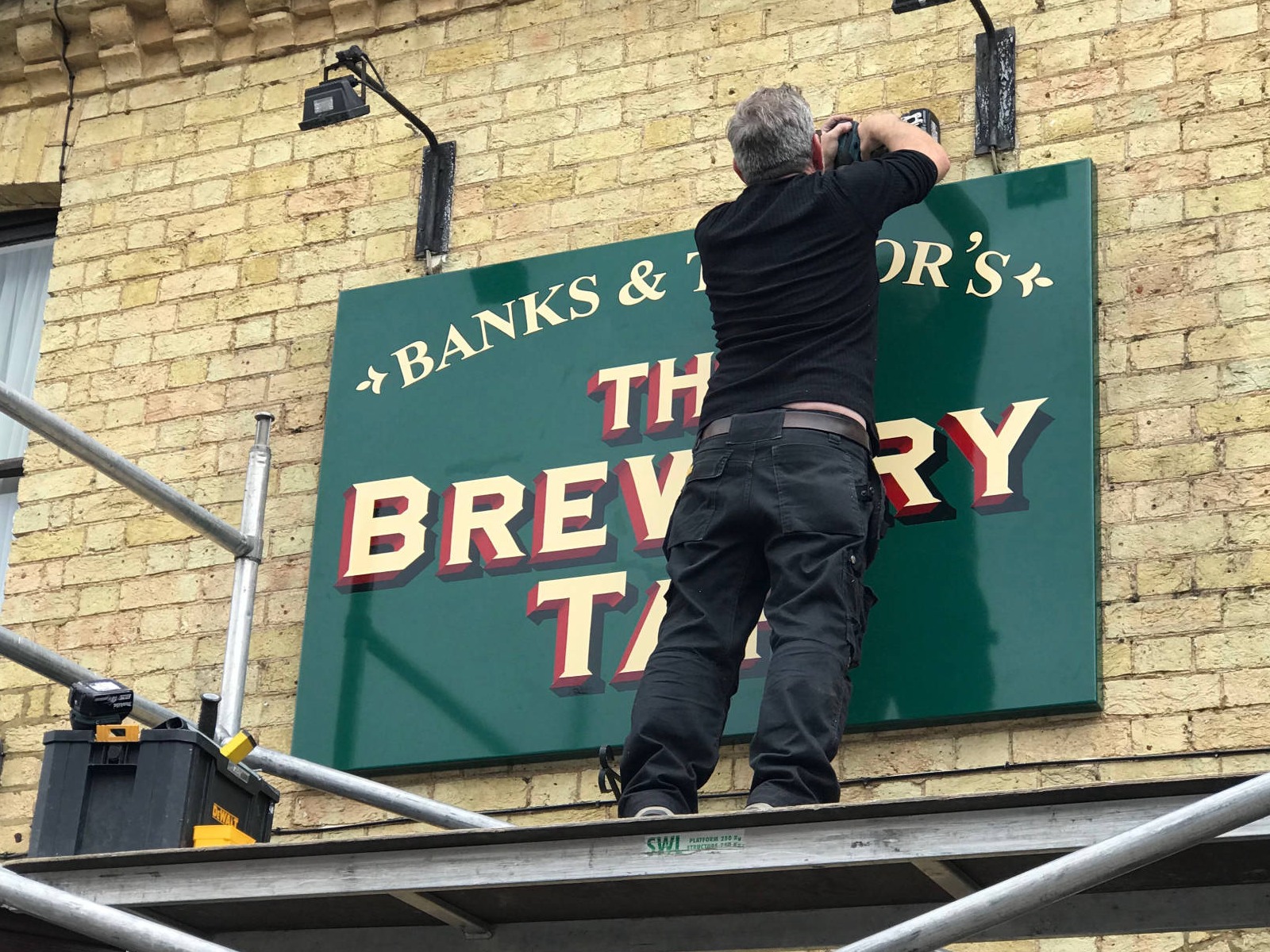 Pub signs made to order