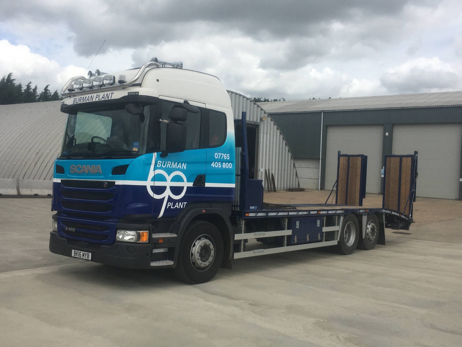 Lorry cab full wraps